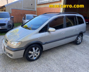 GM - Chevrolet Zafira Elite 2.0 MPFI 16v 136cv 5p 2005/2005