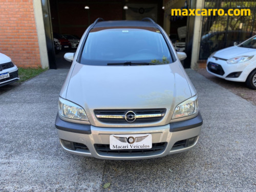 Foto do veículo GM - Chevrolet Zafira Elite 2.0 MPFI 16v 136cv 5p 2005/2005 ID: 89487