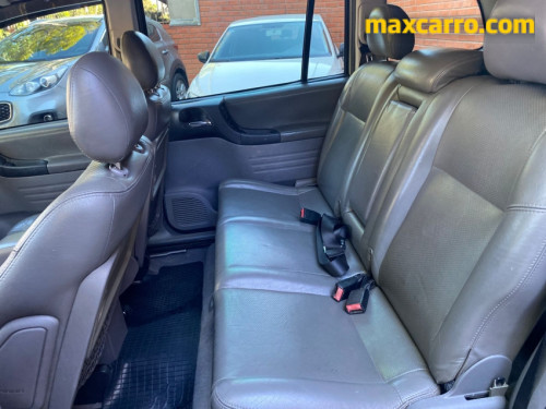 Foto do veículo GM - Chevrolet Zafira Elite 2.0 MPFI 16v 136cv 5p 2005/2005 ID: 89487