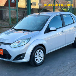 Ford Fiesta 1.6 Se Sedan 8v Flex 4p Manual 2014/2013