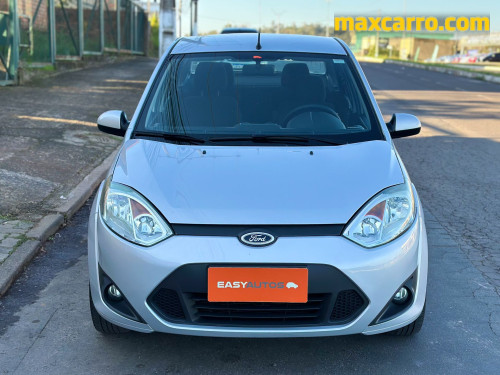 Foto do veículo Ford Fiesta 1.6 Se Sedan 8v Flex 4p Manual 2014/2013 ID: 89508
