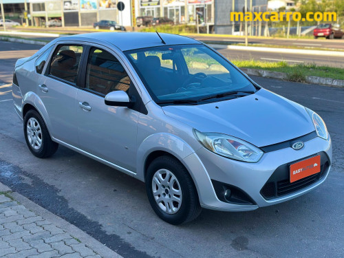 Foto do veículo Ford Fiesta 1.6 Se Sedan 8v Flex 4p Manual 2014/2013 ID: 89508