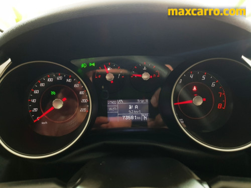 Foto do veículo Fiat Punto Sporting Dualogic 1.8 Flex 16V 5p 2016/2015 ID: 89534
