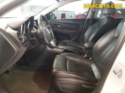 Foto do veículo GM - Chevrolet CRUZE HB Sport LT 1.8 16V FlexP. 5p Aut 2013/2012 ID: 89538