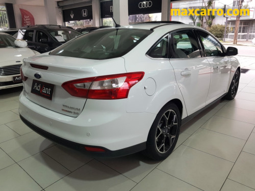 Foto do veículo Ford Focus Fastback TIT./T.PLUS 2.0 Flex Aut. 2015/2015 ID: 89542