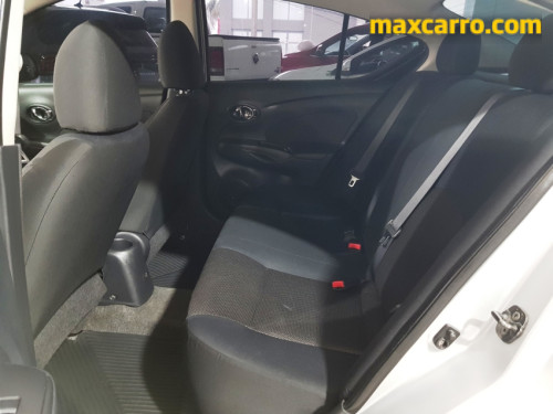 Foto do veículo Nissan VERSA SL 1.6 16V FlexStart 4p Mec. 2014/2013 ID: 89546