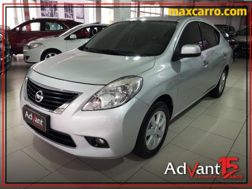 Foto do veículo Nissan VERSA SL 1.6 16V FlexStart 4p Mec. 2014/2013 ID: 89546