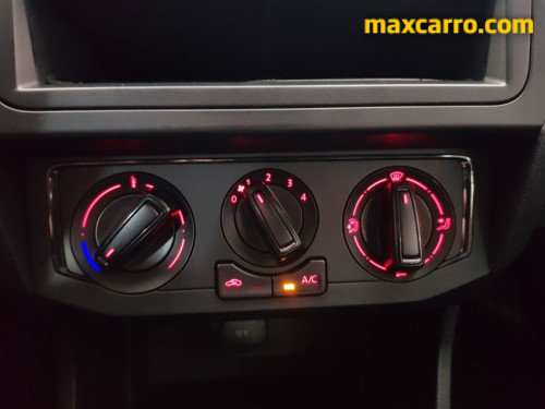 Foto do veículo VW - VolksWagen Saveiro Robust 1.6 Total Flex 8V 2021/2020 ID: 89552
