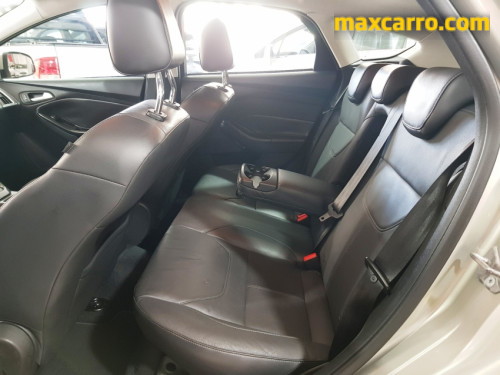 Foto do veículo Ford Focus TITA/TITA Plus 2.0  Flex 5p Aut. 2016/2015 ID: 89565
