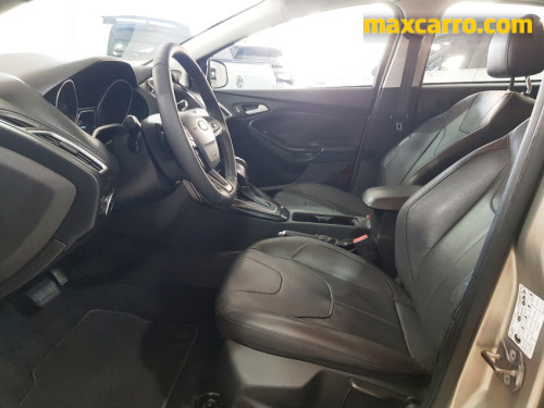 Foto do veículo Ford Focus TITA/TITA Plus 2.0  Flex 5p Aut. 2016/2015 ID: 89565