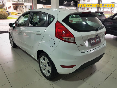 Foto do veículo Ford Fiesta 1.6 16V Flex Aut. 5p 2014/2014 ID: 89607