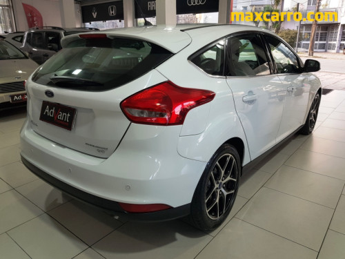 Foto do veículo Ford Focus TITA/TITA Plus 2.0  Flex 5p Aut. 2016/2015 ID: 89618
