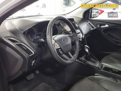 Foto do veículo Ford Focus TITA/TITA Plus 2.0  Flex 5p Aut. 2016/2015 ID: 89618