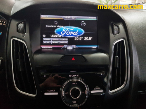 Foto do veículo Ford Focus TITA/TITA Plus 2.0  Flex 5p Aut. 2016/2015 ID: 89618