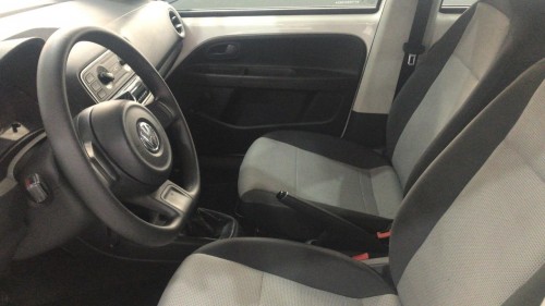 Foto do veículo VW - VolksWagen up! take 1.0 Total Flex 12V 5p 2015/2015 ID: 84454