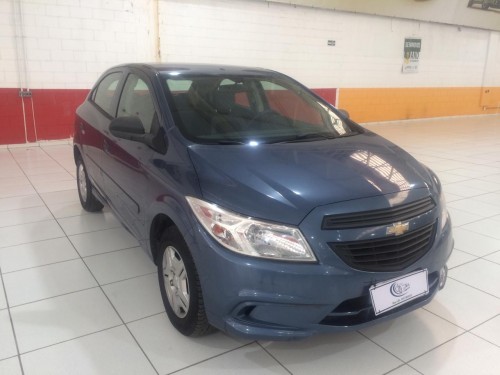 Foto do veículo GM - Chevrolet ONIX HATCH LS 1.0 8V FlexPower 5p Mec. 2016/2016 ID: 84456