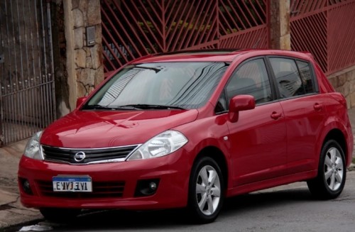 Foto do veículo Nissan TIIDA SL 1.8/1.8 Flex 16V  Mec. 2012/2011 ID: 84735