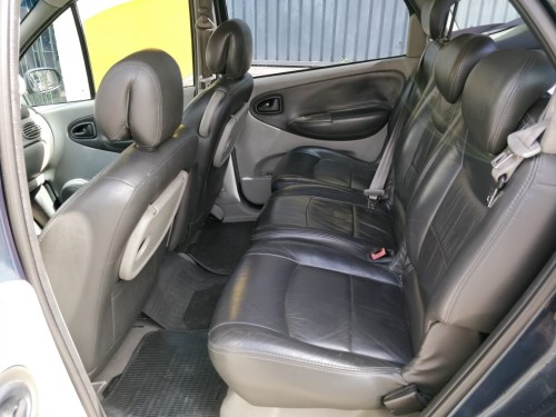 Foto do veículo Renault Scénic Privilège Hi-Flex 1.6 16V 2006/2005 ID: 84988