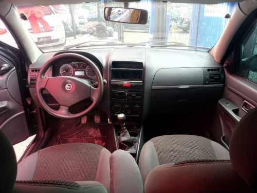 Foto do veículo Fiat Palio 1.8R mpi Flex 8V 4p 2006/2006 ID: 85688
