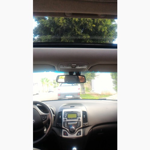Foto do veículo Hyundai i30cw 2.0 16V 145cv Aut. 5p 2011/2010 ID: 85710