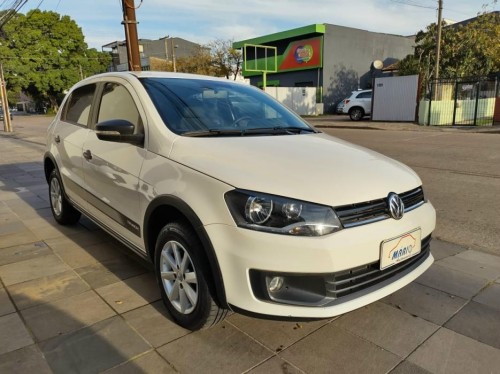 Foto do veículo VW - VolksWagen Gol TRACK 1.0 Mi Total Flex 8V 4p 2015/2014 ID: 86053