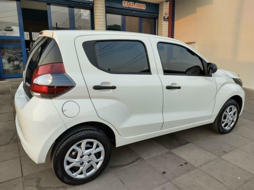 Foto do veículo Fiat MOBI EASY on 1.0 Fire Flex 5p. 2017/2017 ID: 86055