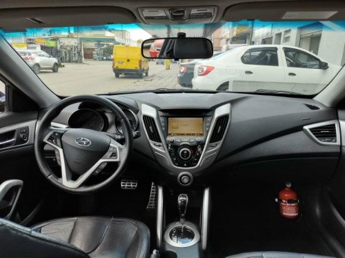 Foto do veículo Hyundai Veloster 1.6 16V  140cv Aut. 2012/2012 ID: 86059