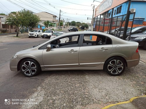 Foto do veículo Honda Civic Sedan LXS 1.8/1.8 Flex 16V Aut. 4p 2007/2006 ID: 86334