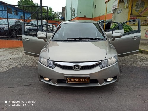Foto do veículo Honda Civic Sedan LXS 1.8/1.8 Flex 16V Aut. 4p 2007/2006 ID: 86334