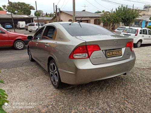 Foto do veículo Honda Civic Sedan LXS 1.8/1.8 Flex 16V Aut. 4p 2007/2006 ID: 86334