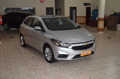 Foto do veículo GM - Chevrolet ONIX HATCH LT 1.4 8V FlexPower 5p Aut. 2018/2017 ID: 86597