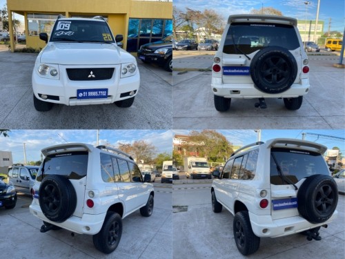 Mitsubishi Pajero TR4 2.0/ 2.0 Flex 16V 4x4 Mec. Mitsubishi Pajero TR4 2.0/ 2.0 Flex 16V 4x4 Mec. 2009/2008