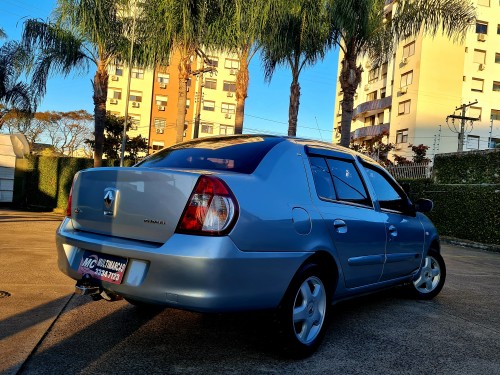 Foto do veículo Renault Clio Sed. Privilège Hi-Flex 1.6 16V 4p 2007/2007 ID: 86671