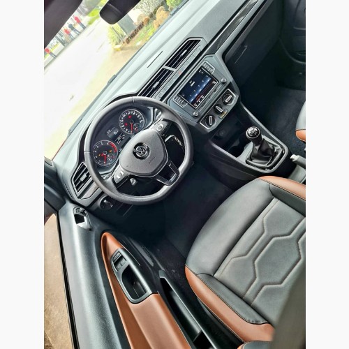 Foto do veículo VW - VolksWagen Saveiro CROSS 1.6 T.Flex 16v CD 2021/2021 ID: 86740