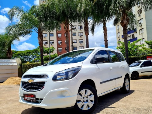GM - Chevrolet SPIN LT 1.8 8V Econo.Flex 5p Mec. GM - Chevrolet SPIN LT 1.8 8V Econo.Flex 5p Mec. 2016/2015