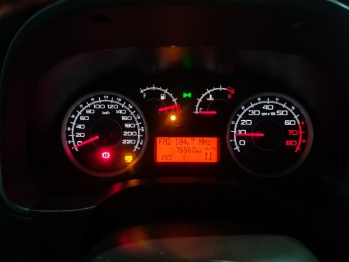 Foto do veículo Fiat Idea ESSENCE SUBLIME Dual.1.6 Flex16V 5p 2016/2015 ID: 86816