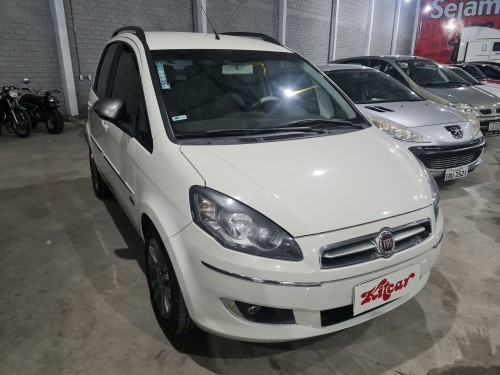 Foto do veículo Fiat Idea ESSENCE SUBLIME Dual.1.6 Flex16V 5p 2016/2015 ID: 86816