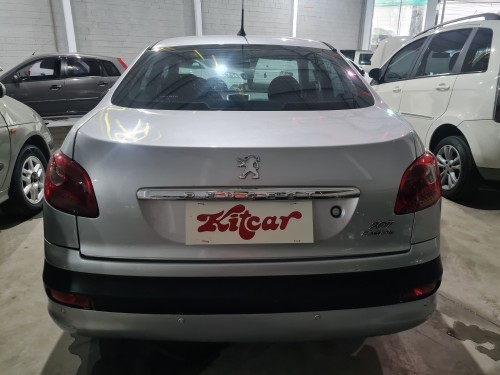 Foto do veículo Peugeot 207 Sedan Passion XR 1.4 Flex 8V 4p 2011/2010 ID: 86817