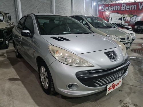 Foto do veículo Peugeot 207 Sedan Passion XR 1.4 Flex 8V 4p 2011/2010 ID: 86817