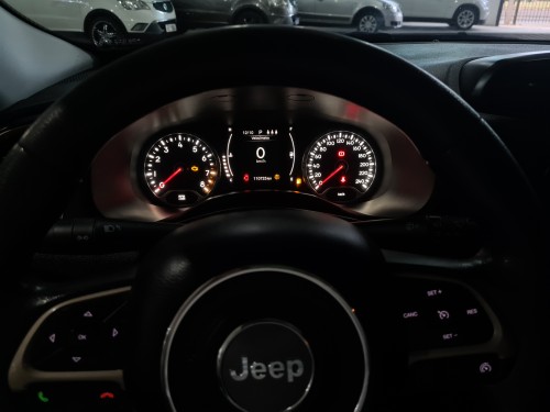 Foto do veículo Jeep Renegade Sport 1.8 4x2 Flex 16V Aut. 2016/2015 ID: 86818