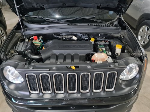 Foto do veículo Jeep Renegade Sport 1.8 4x2 Flex 16V Aut. 2016/2015 ID: 86818