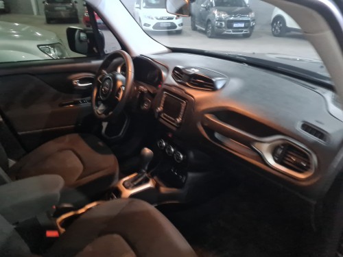 Foto do veículo Jeep Renegade Sport 1.8 4x2 Flex 16V Aut. 2016/2015 ID: 86818