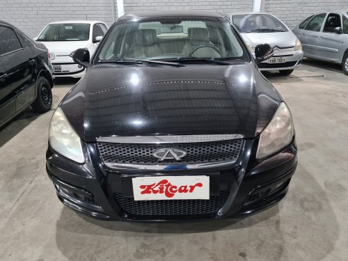 Foto do veículo CHERY CIELO Sedan 1.6 16V 119cv  4p 2011/2010 ID: 86826