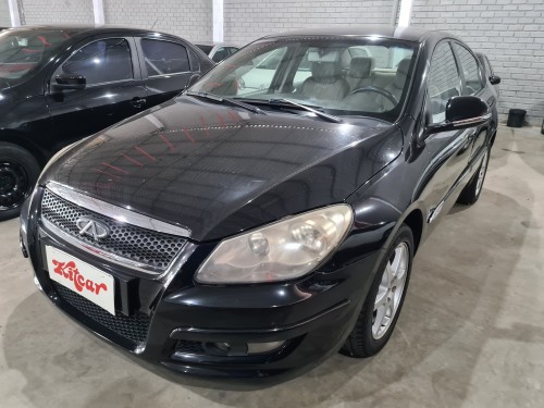 Foto do veículo CHERY CIELO Sedan 1.6 16V 119cv  4p 2011/2010 ID: 86826