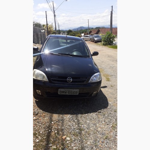 GM - Chevrolet Corsa Sed.Prem. 1.0/ 1.0 FlexPower 8V 4p GM - Chevrolet Corsa Sed.Prem. 1.0/ 1.0 FlexPower 8V 4p 2005/2004