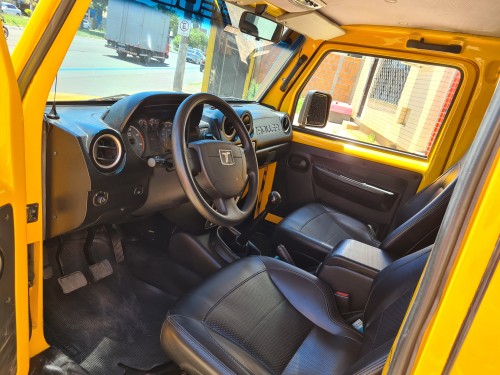 Foto do veículo Troller T-4 4x4 3.2 TGV tdi Cap. Rígida Diesel 2013/2013 ID: 86910
