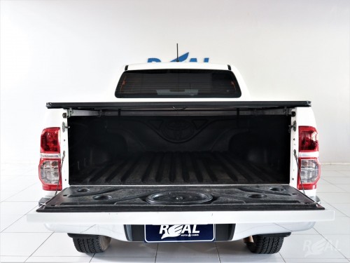 Foto do veículo Toyota Hilux CD D4-D 4x4 3.0 TDI Dies. Mec. 2015/2014 ID: 86917