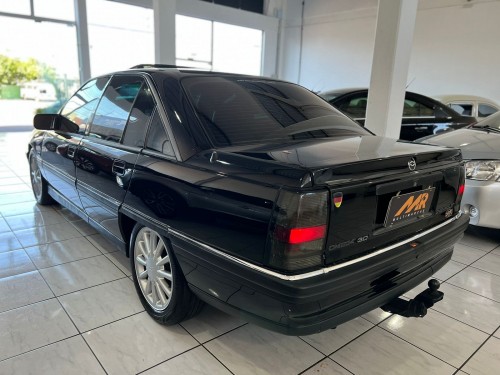 Foto do veículo GM - Chevrolet Omega CD 4.1 / 3.0 1993/1993 ID: 86932