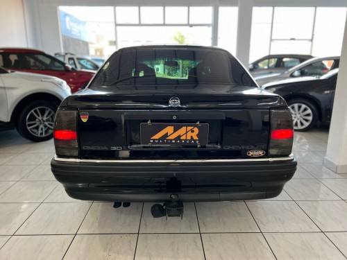 Foto do veículo GM - Chevrolet Omega CD 4.1 / 3.0 1993/1993 ID: 86932