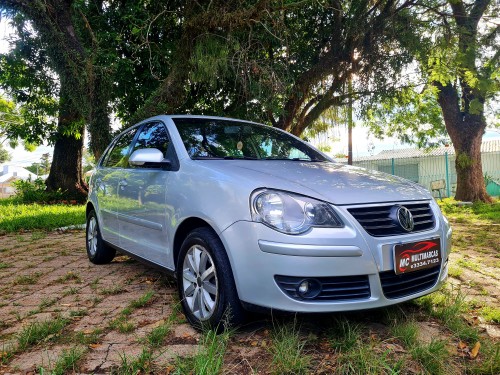 Foto do veículo VW - VolksWagen Polo I MOTION 1.6 Total Flex  5p 2010/2010 ID: 87019